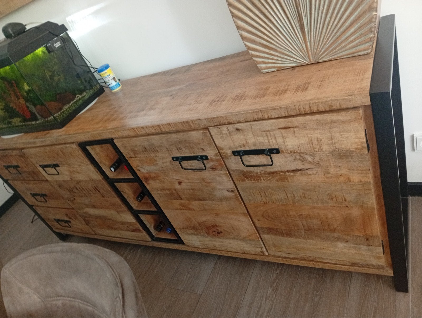 Nette dressoir 180 cm - zo goed als nieuw, 150 tot 200 cm, Zo goed als nieuw, 25 tot 50 cm, Met deur(en)