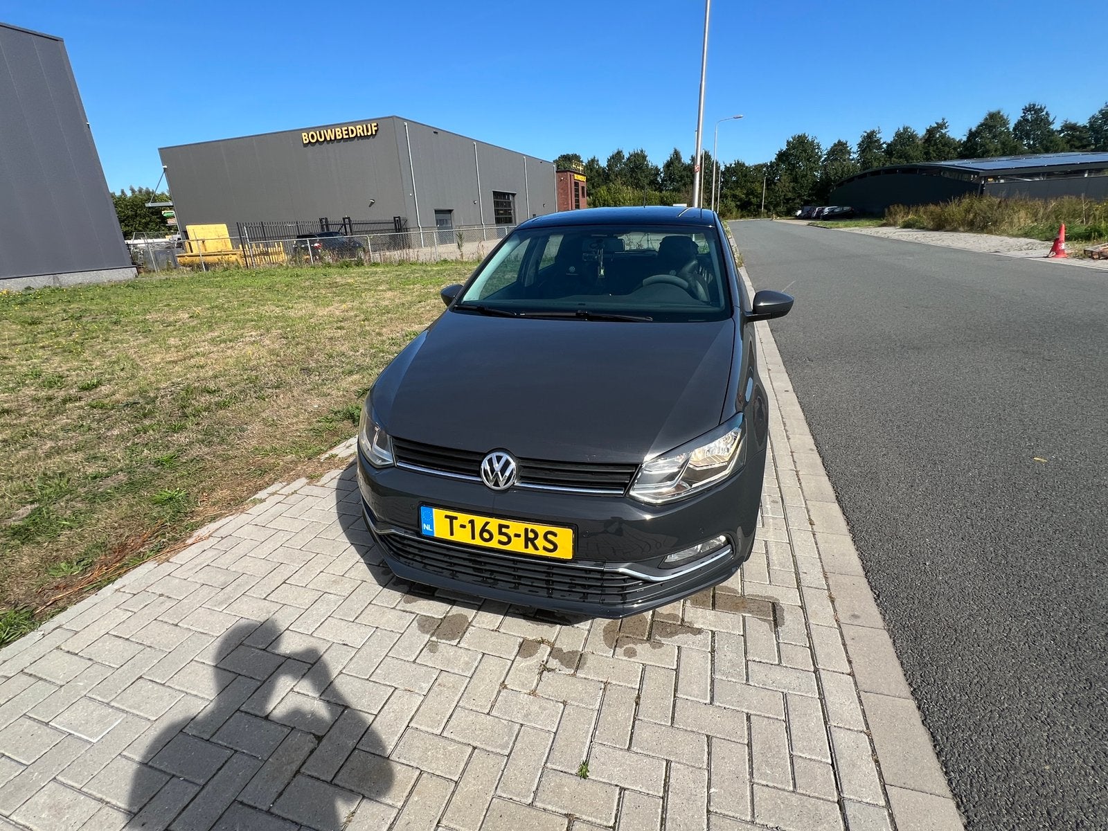 Volkswagen Polo 1.0 Panoramadak | Carplay, Auto's, Voorwielaandrijving, 40 €/maand, Zwart, Handgeschakeld