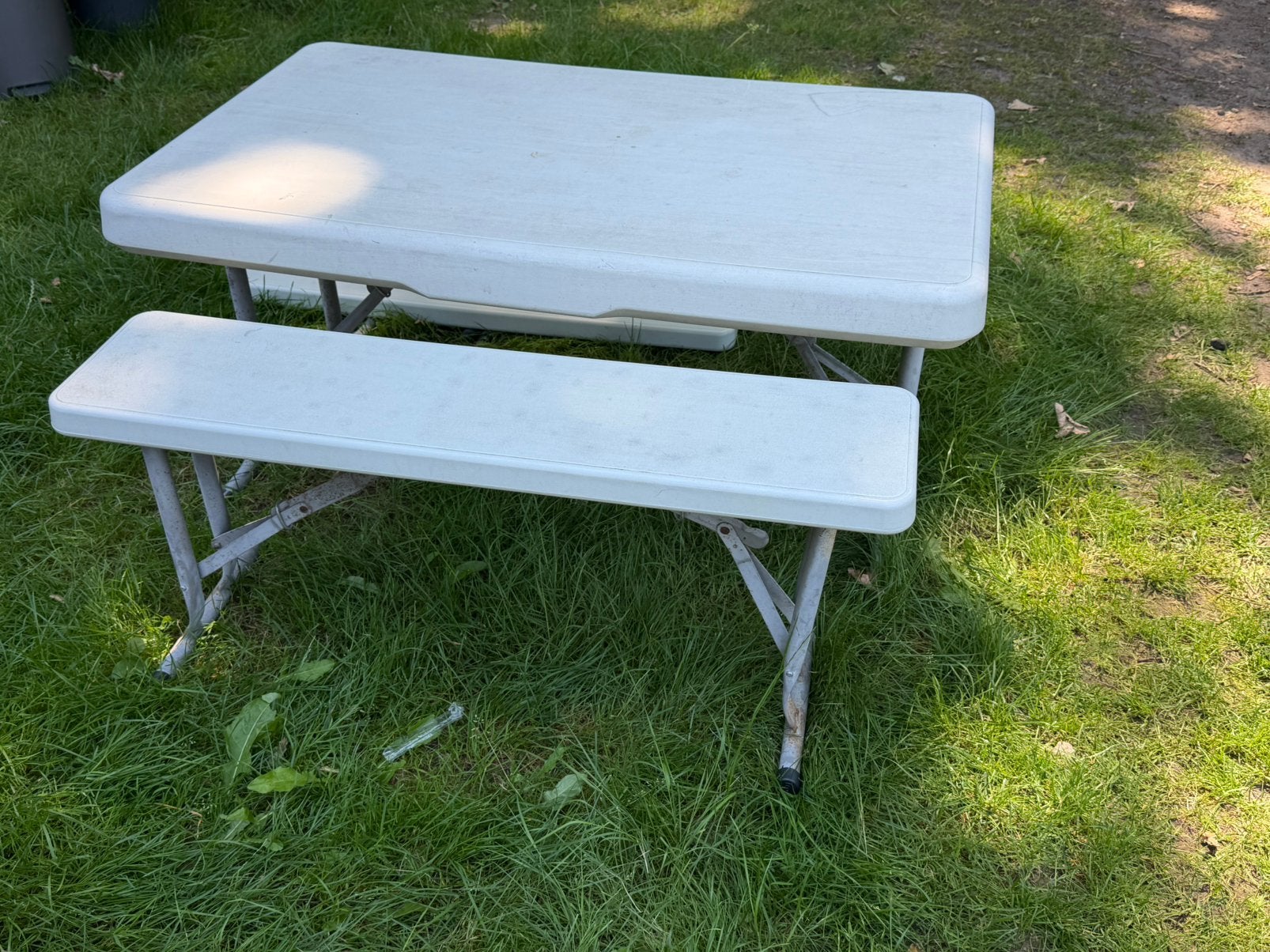 Kinder tafel met bankjes inklapbaar, Caravans en Kamperen, Ophalen, Zo goed als nieuw, Campingtafel