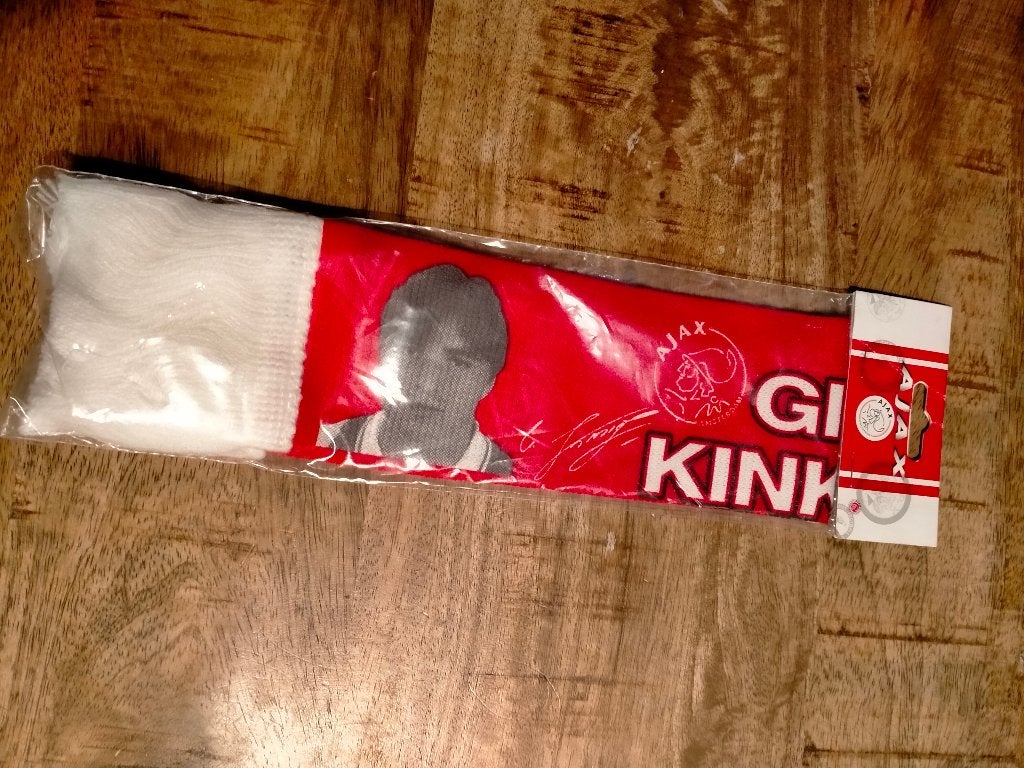 Ajax Giorgi Kinkladze vintage voetbal sjaaltje sport club, Verzamelen, Ophalen of Verzenden, Zo goed als nieuw, Ajax
