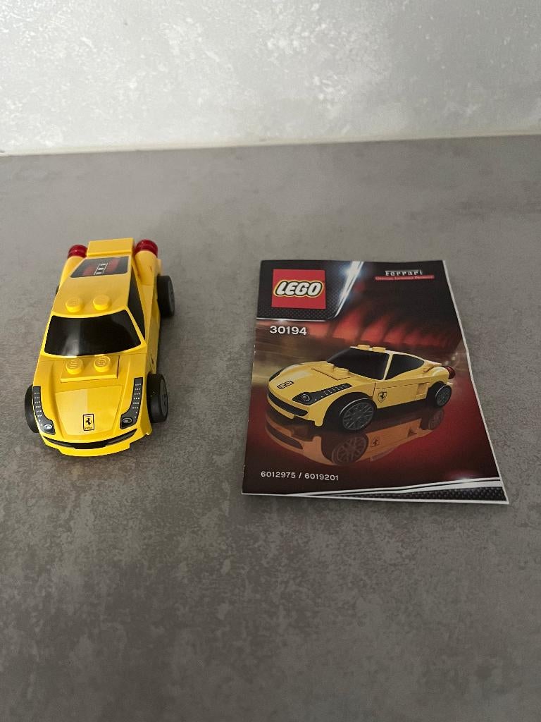 Lego Ferrari 40191 en  30194, Lego, Compleet, Ophalen of Verzenden, Zo goed als nieuw