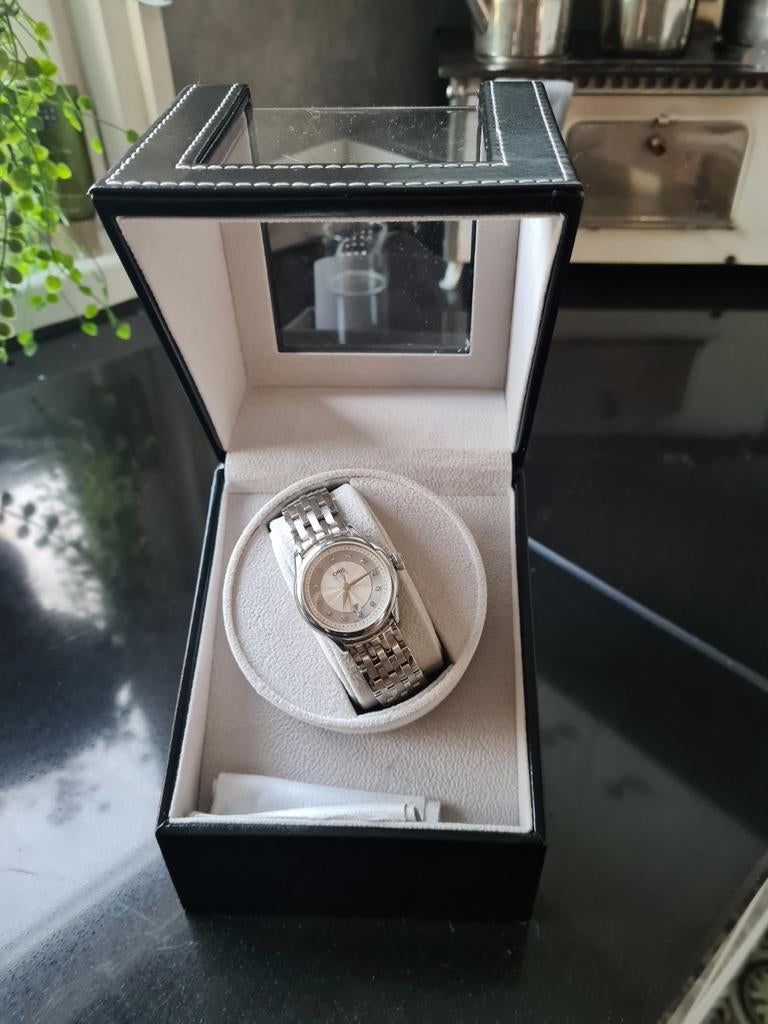 Oris dameshorloge met diamantjes, Ophalen of Verzenden, Staal, Overige merken