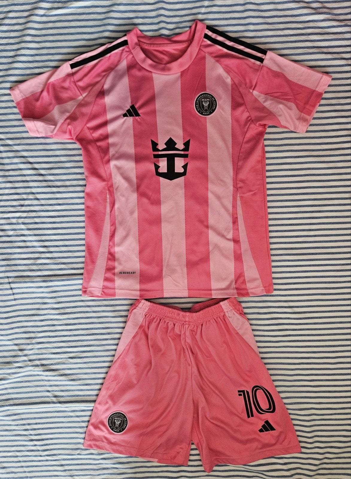 Inter Miami CF Messi voetbalpakje, Kinderen en Baby's, Ophalen of Verzenden, Zo goed als nieuw, Jongen of Meisje, Setje