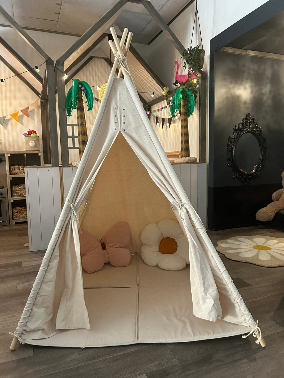 Tipi speeltent, Ophalen, Gebruikt