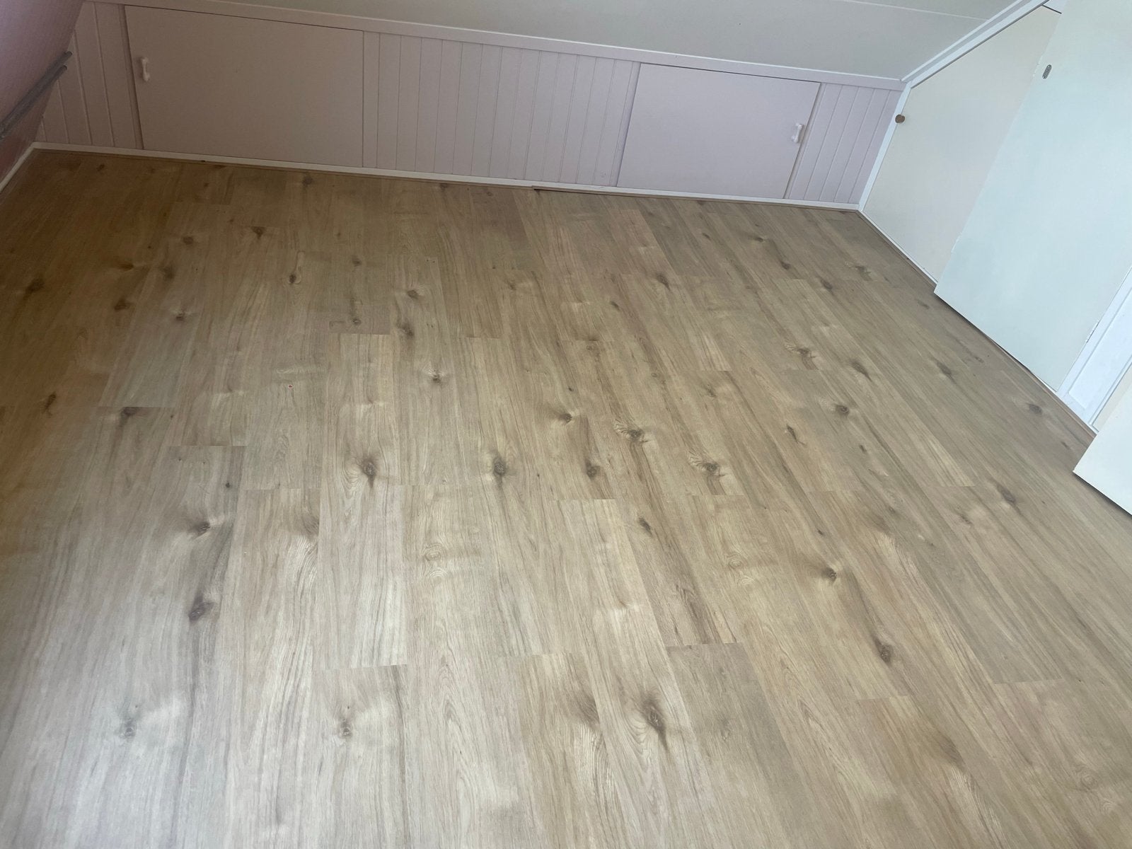 Laminaatvloer Kwantum - 19,24 m² - 5 jaar oud, Ophalen, Gebruikt, Bruin, 10 tot 25 m²