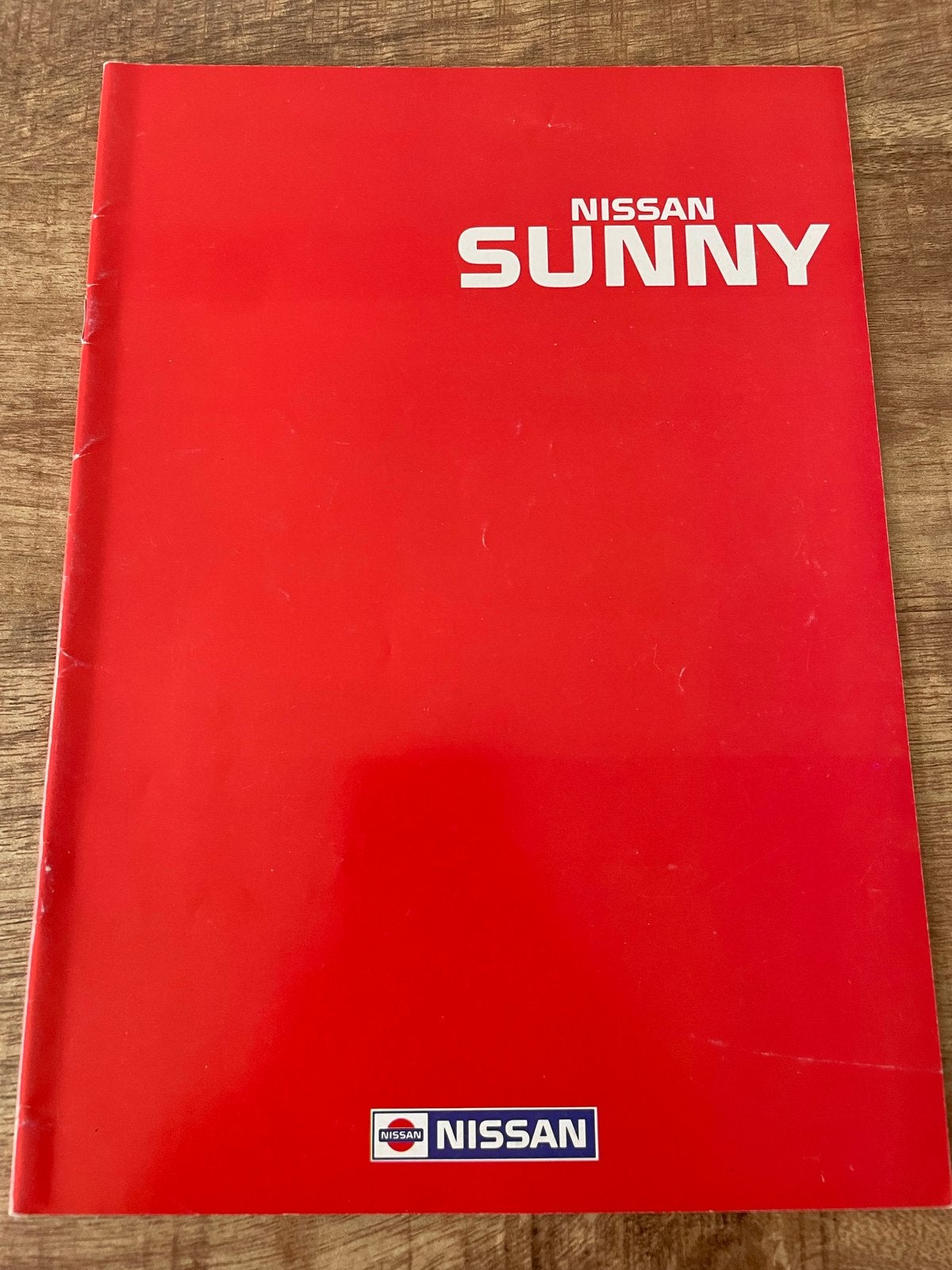 Nissan Sunny brochure (ongeveer 30 pagina's), Ophalen of Verzenden, Zo goed als nieuw, Nissan