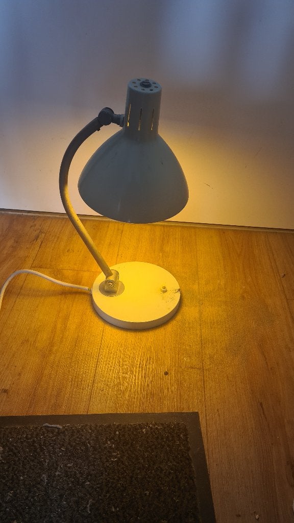 Vintage Hala Zeist bureaulamp, ontwerp Theodoor Busquet, Bureaulamp, Gebruikt, Overige merken, Met stekker