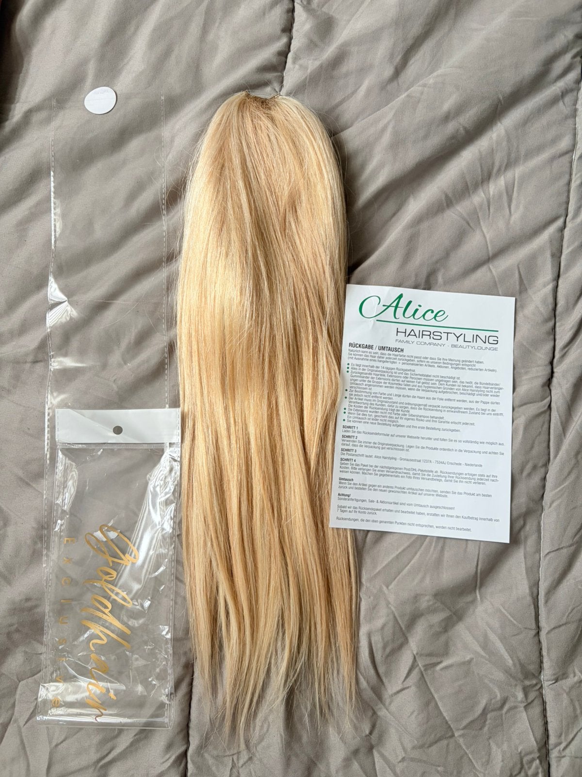 V-Part 100% echt haar Sunset blond mix, Ophalen of Verzenden, Nieuw, Pruik of Haarverlenging