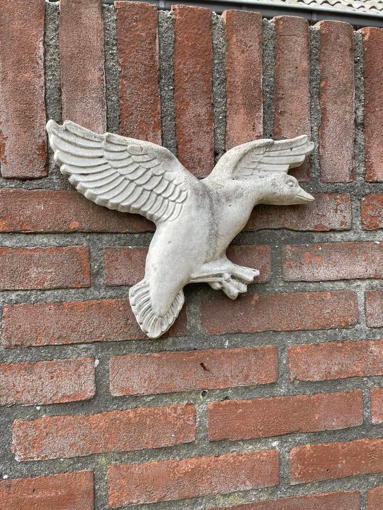 Stenen gans, Tuin en Terras, Tuinbeelden, Ophalen of Verzenden, Zo goed als nieuw, Steen