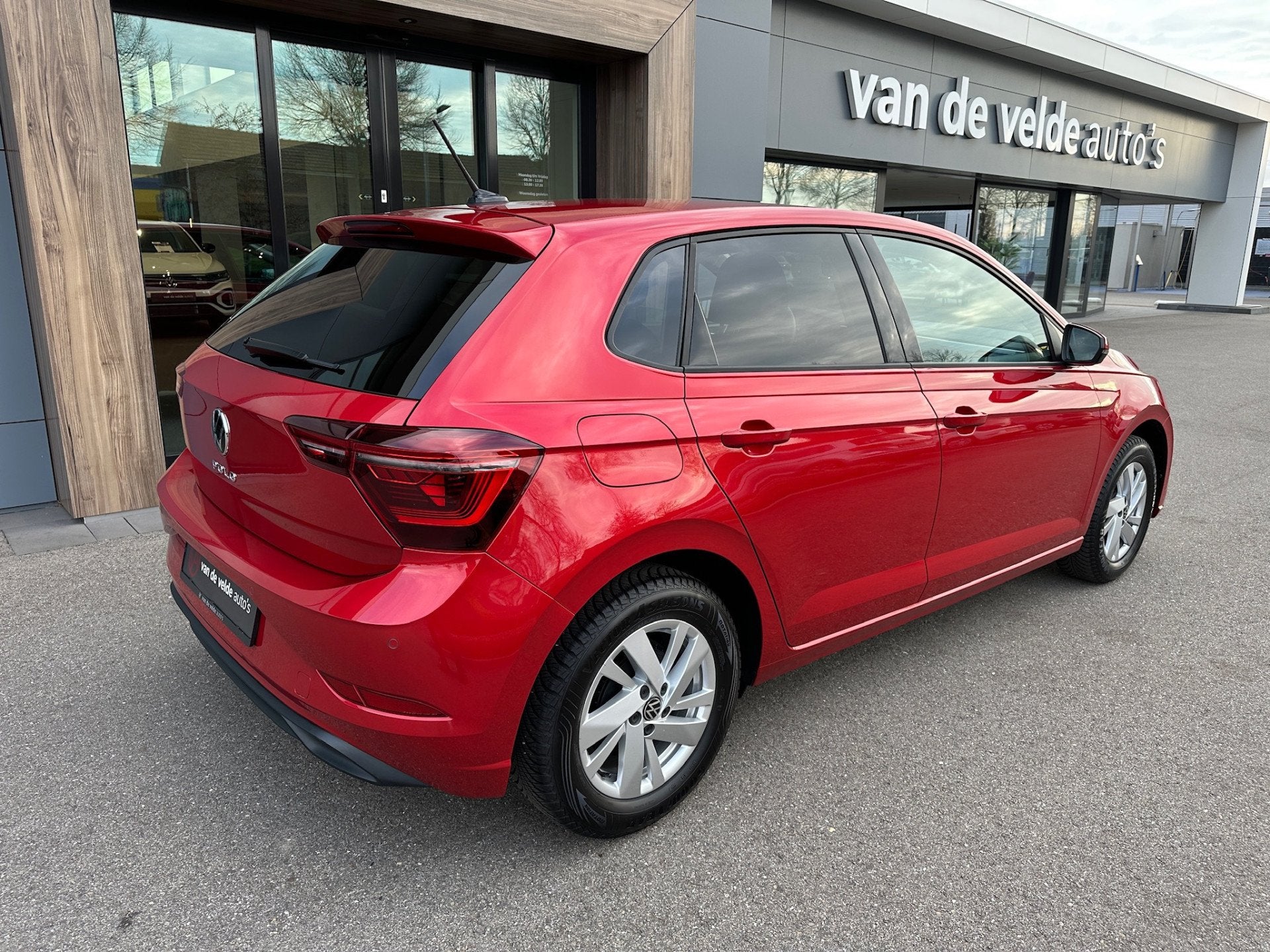Volkswagen Polo 1.0 TSI DSG Style | Virtual | Stoelverwarmin, 12 maanden, Stof, Gebruikt, Zwart