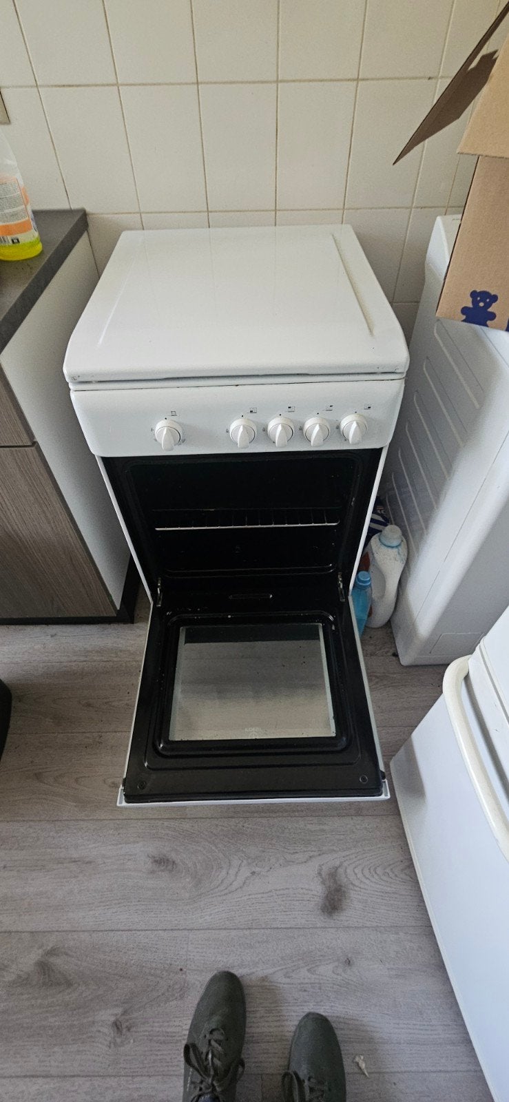 Vrijstaand gasfornuis met oven - zo goed als nieuw, Witgoed en Apparatuur, Ophalen, Hete lucht, 4 kookzones, Zo goed als nieuw