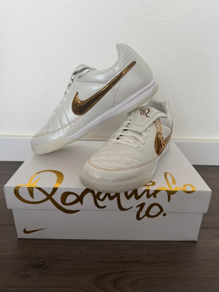 Nike Tiempo Legend R10 Ronaldinho IC zaalvoetbalschoenen 43, Ophalen of Verzenden, Nieuw, Schoenen