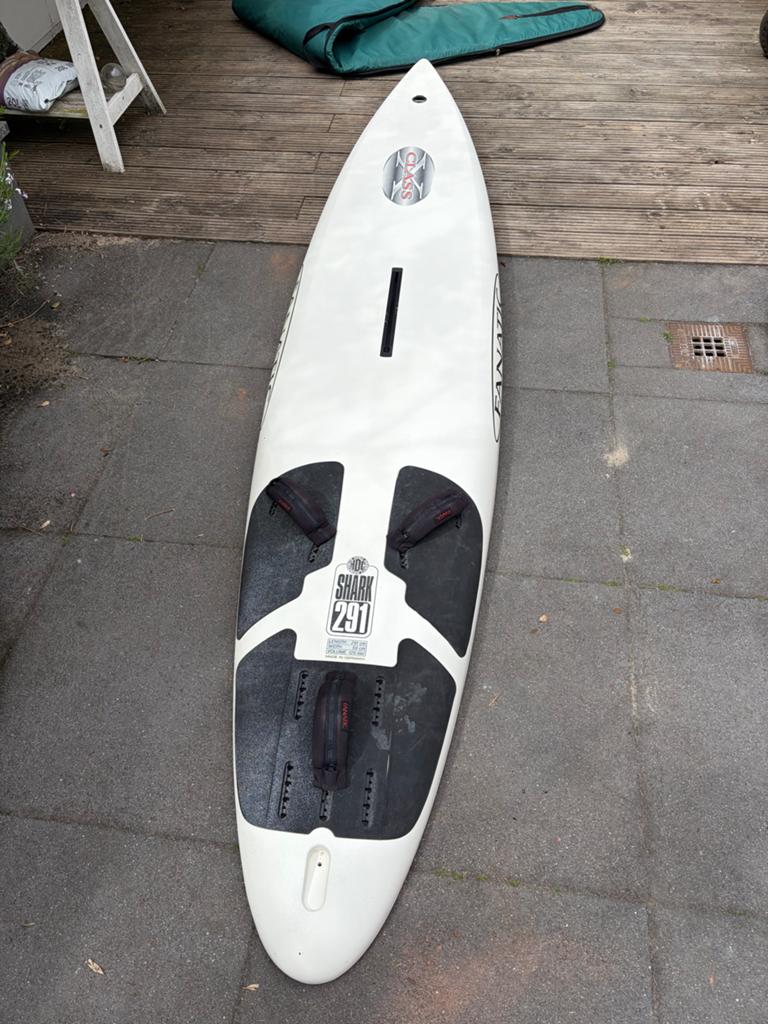 Fanatic Class X Shark Surfplank 291cm met hoes, Ophalen, 250 tot 300 cm, Fanatic, Plank