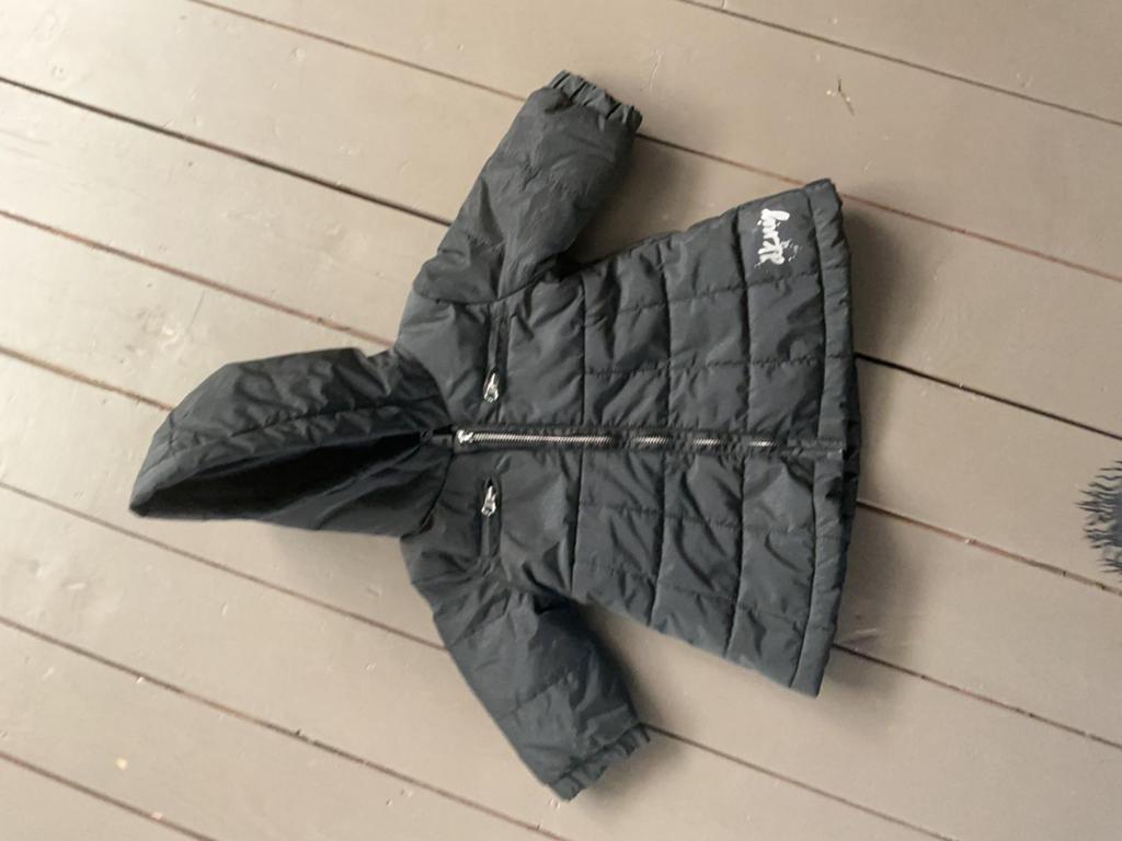 Donna Karan  meisjes winterjas 62:68, Ophalen of Verzenden, Zo goed als nieuw, Jongetje, Jasje