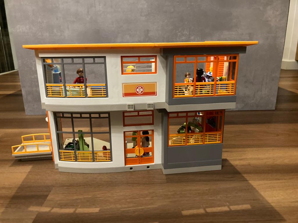 Playmobil ziekenhuis, Ophalen of Verzenden, Gebruikt, Complete set