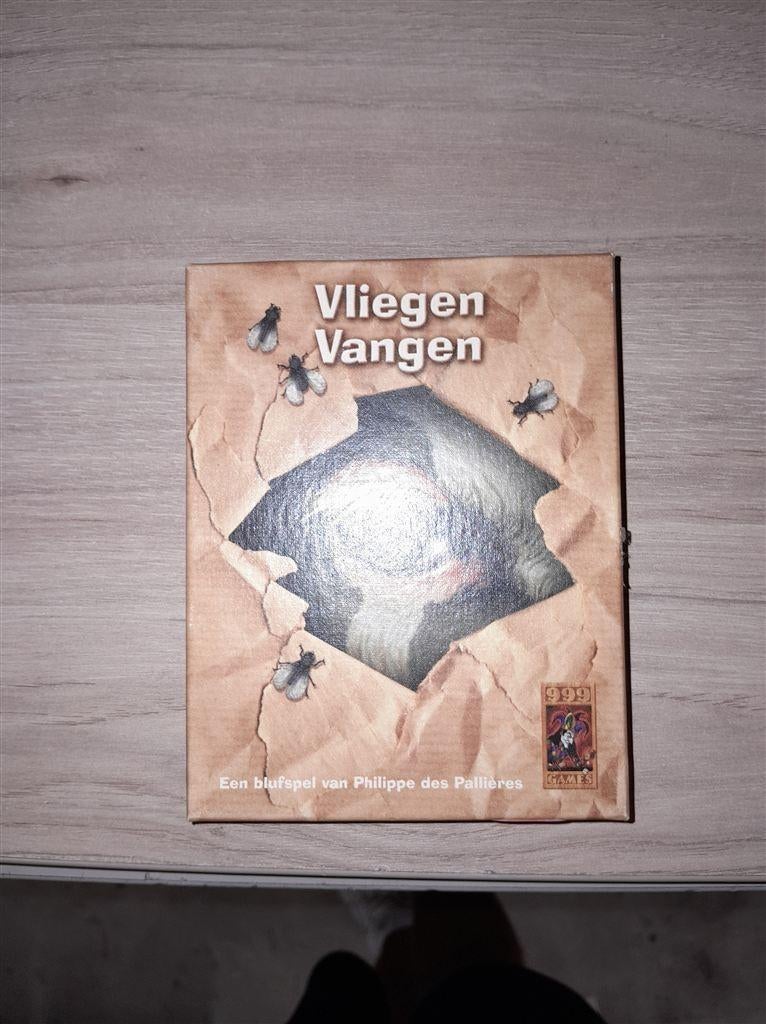 vliegen vangen - 999 games - s4870, Verzenden, Zo goed als nieuw