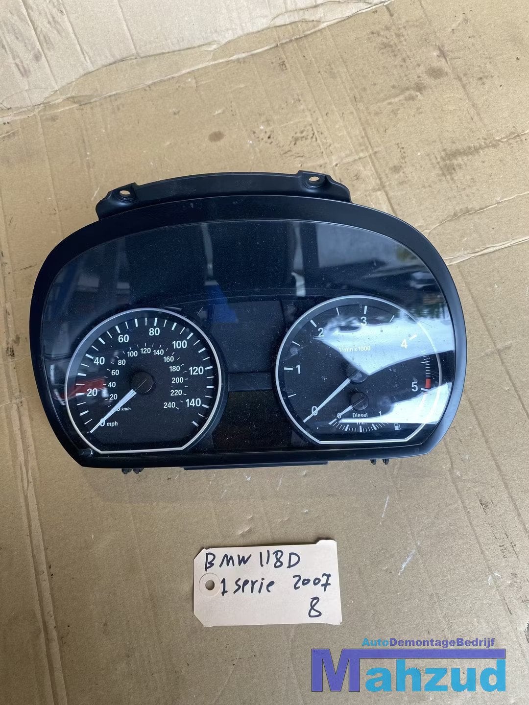 BMW 1 SERIE E87 km teller instrumentenpaneel (UK) (ENGELS), Petuelring 130
80788  Munich, DE, Gebruikt, Info@bmw.de, Ophalen of Verzenden