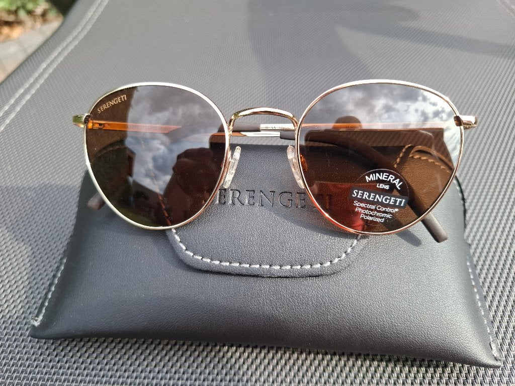 Ongebruikte Serengeti Hamel Zonnebril met etui, Sieraden, Tassen en Uiterlijk, Ophalen of Verzenden, Nieuw, Bruin, Overige merken