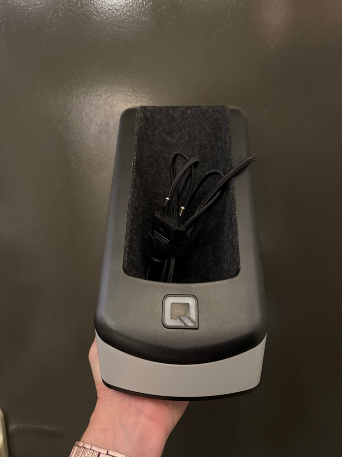 QWIC Charging Station 6A – zo goed als nieuw – 1x gebruikt, Zo goed als nieuw