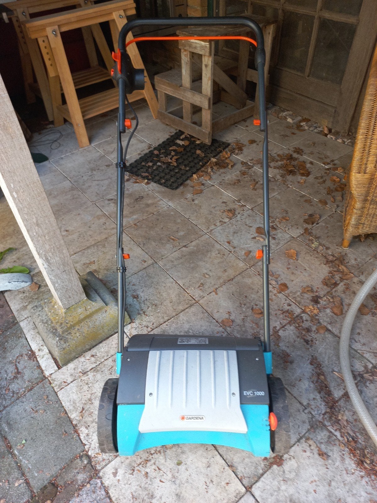 Gardena verticuteer machine, Ophalen, Elektrisch