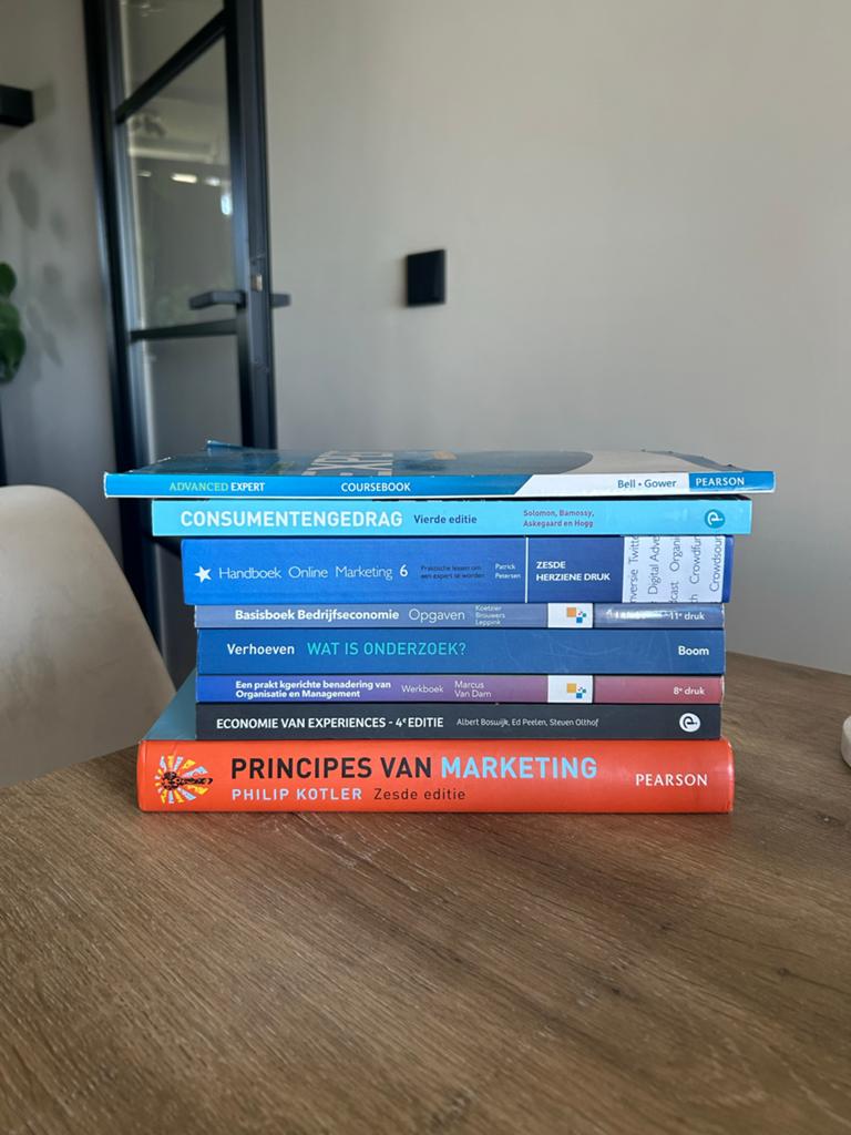 Diverse studieboeken HBO Marketing, Economie, Onderzoek, Boeken, Studieboeken en Cursussen, Ophalen of Verzenden, Gamma, Zo goed als nieuw