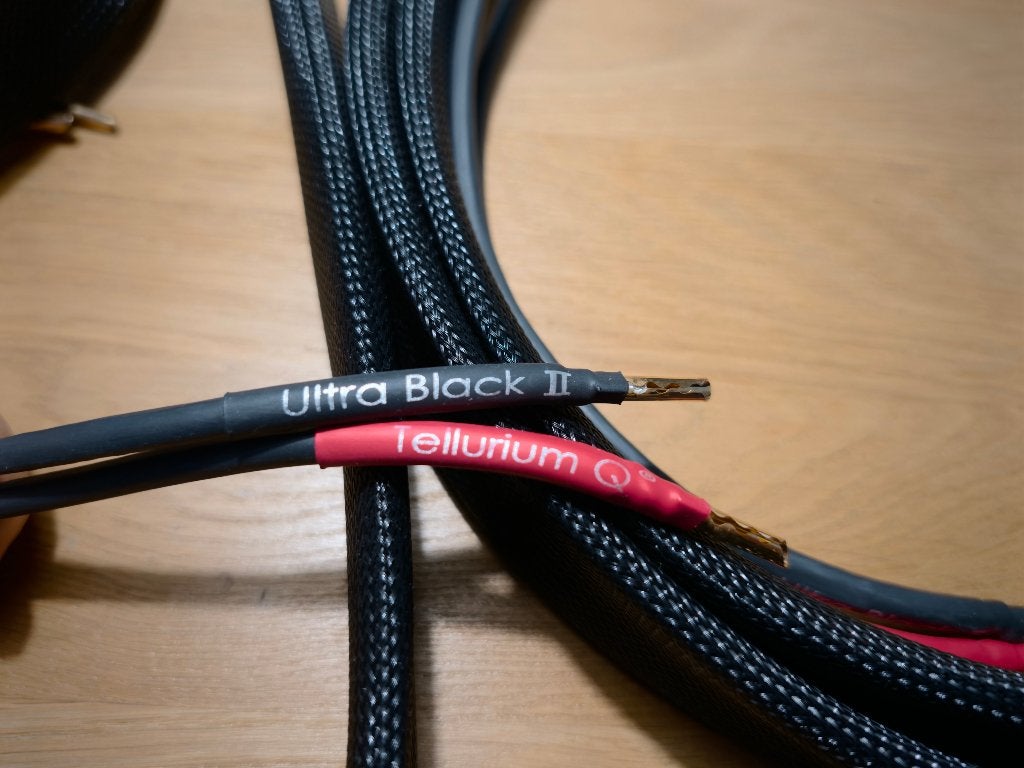 Tellurium Q Ultra Black II luidsprekerkabel 2x2,5m, Ophalen, Zo goed als nieuw, 2 tot 5 meter, Luidsprekerkabel