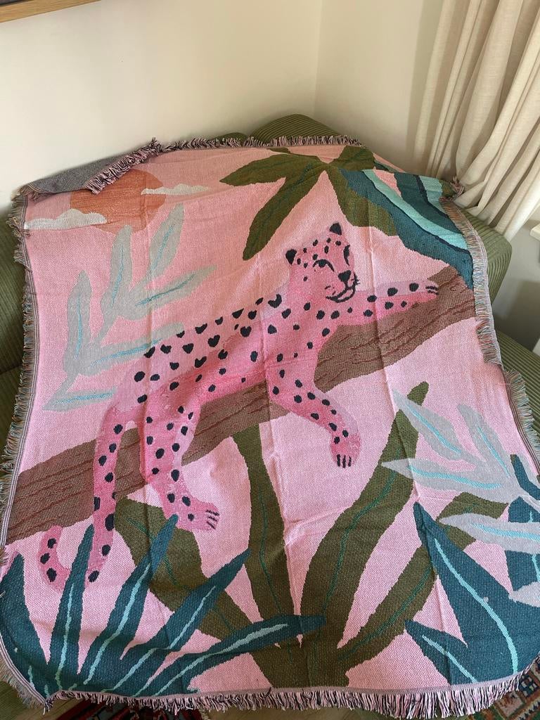 Roze wandtapijt met luipaard en jungleprint (130x160cm), 100 tot 150 cm, Ophalen of Verzenden, Zo goed als nieuw, 150 tot 200 cm