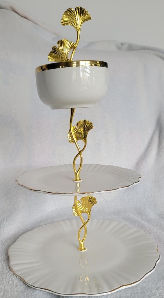 Etagere 3 laags wit met goud, Ophalen of Verzenden
