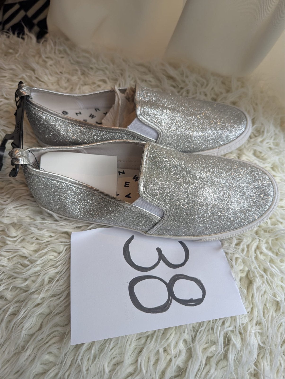 Zilveren glitter instappers - Maat 38, Overige kleuren, Instappers, Nieuw, Ophalen of Verzenden
