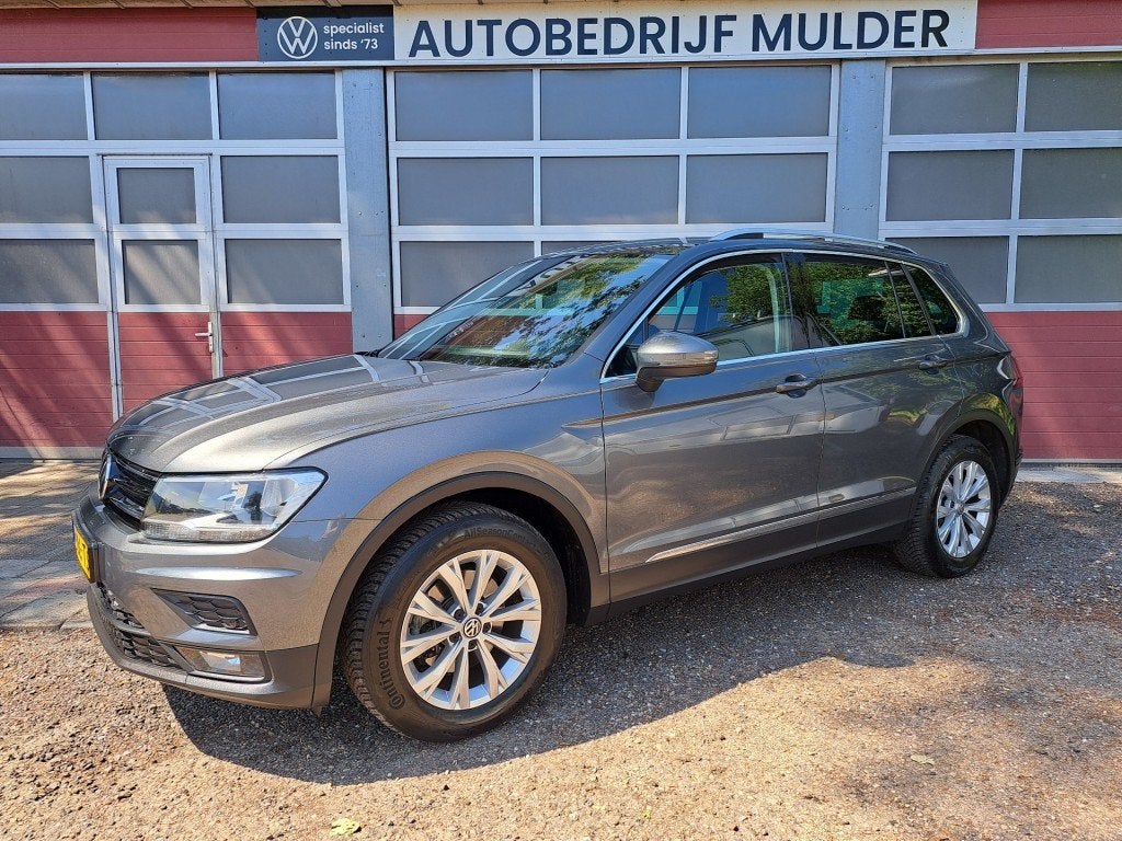 Volkswagen TIGUAN 1.5 TSI 150 Pk ACT Comfortl. Bs ECC DSG, 4 cilinders, Origineel Nederlands, Electronic Stability Program (ESP)