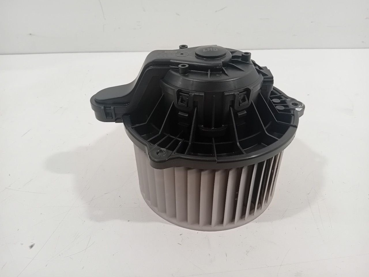 Kachel ventilator motor Kia Sportage, Onderdelen@venauto.nl, Van der Ven Autorecycling B.V., Ettenseweg 76, 4706 PB Roosendaal, The Netherlands