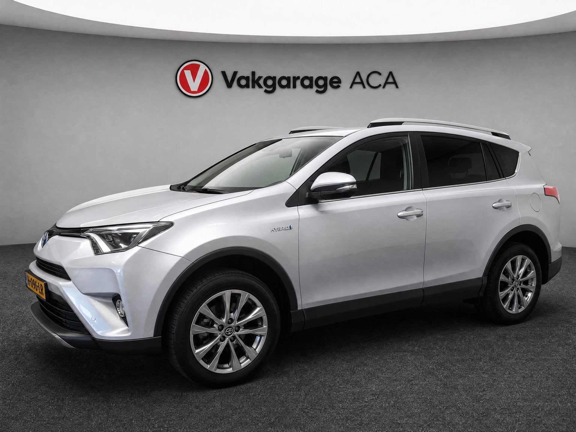 Toyota RAV4 2.5 Hybrid AWD Executive Business // LEDER // TR, Auto's, Automaat, Automatische klimaatregeling, Gebruikt, Euro 6
