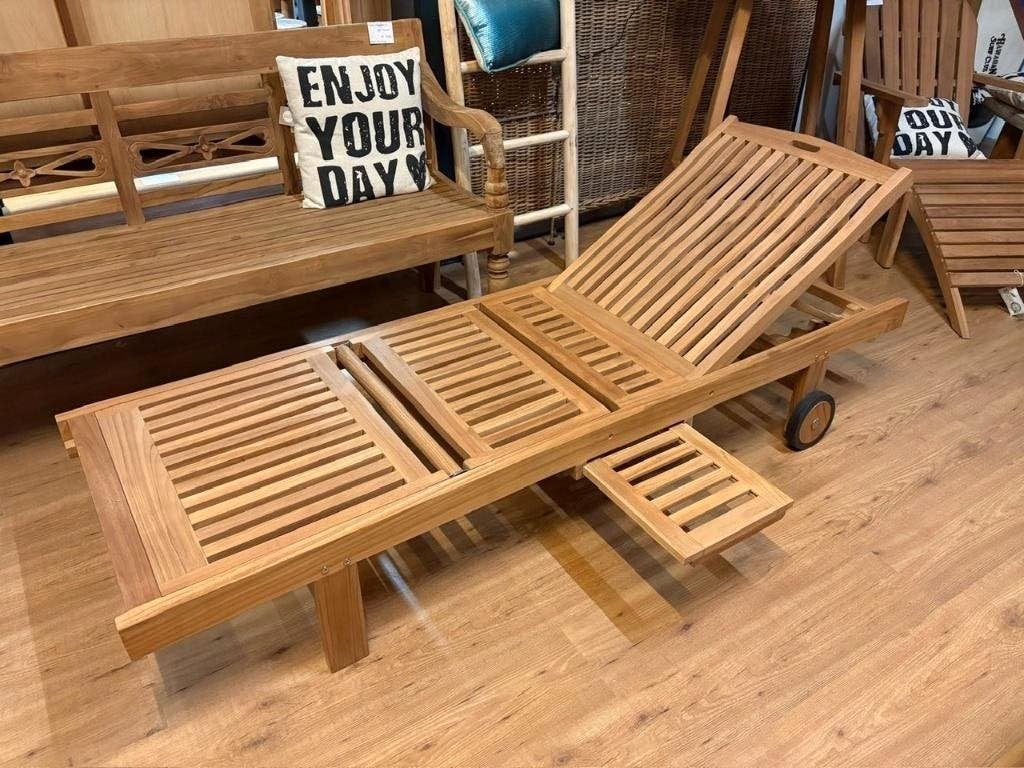 Ligbed Sunlounger TEAK; verstelbaar + tafeltje + 2 wielen., Ophalen, Nieuw, Hout, Verstelbaar
