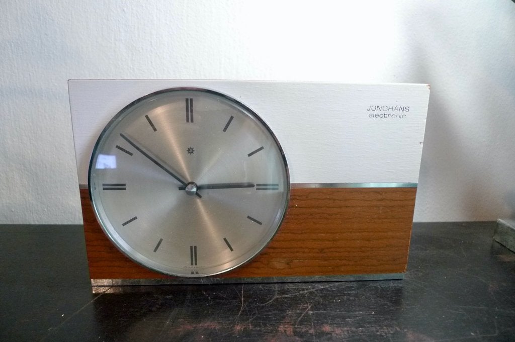 Junghans electronic tafelklok uit de jaren 60, Ophalen of Verzenden