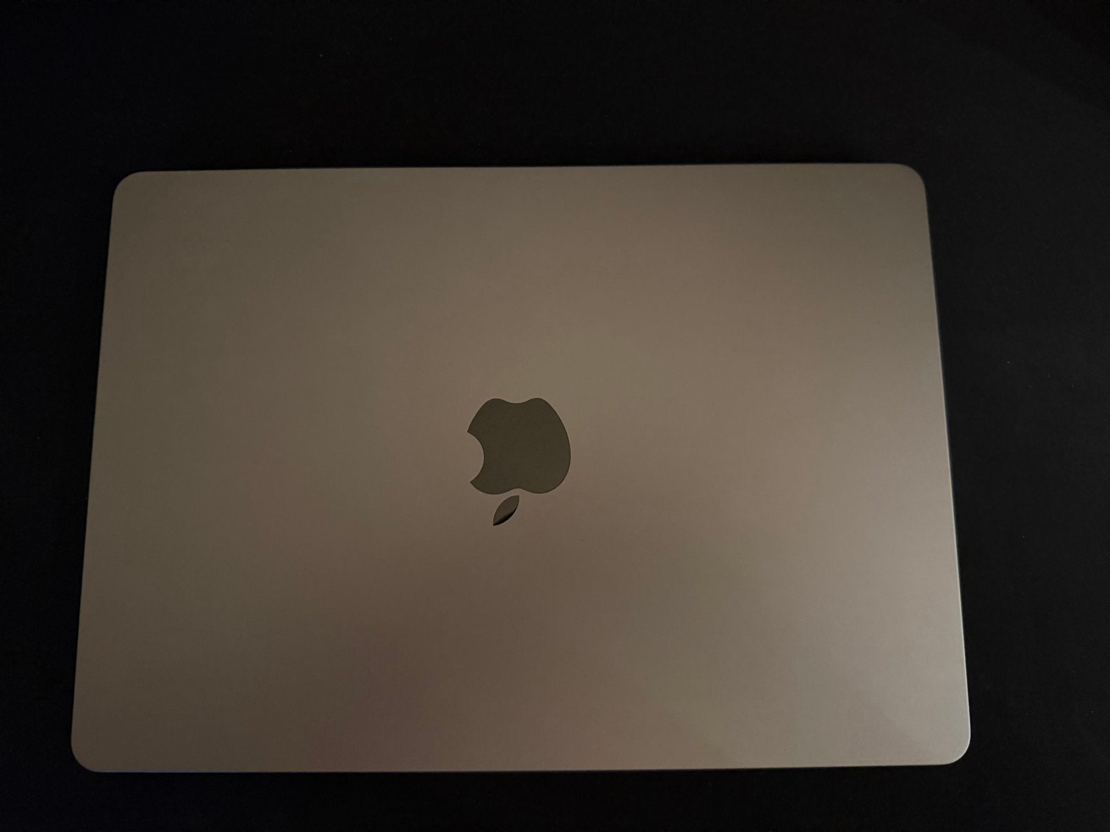 MacBook Air M2 (2022) - 16 GB RAM / 256GB SSD, Qwerty, 13 inch, Ophalen of Verzenden, Zo goed als nieuw