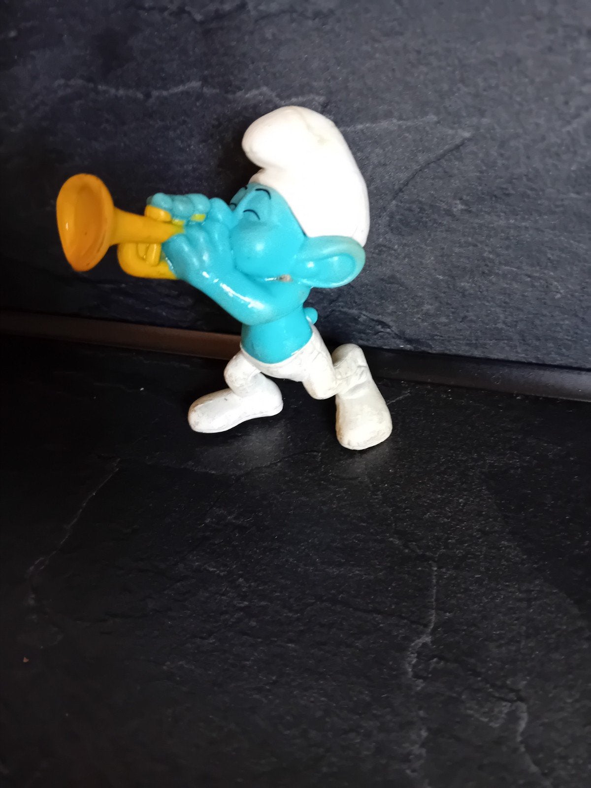 2x Muzieksmurf met trompet - Vintage Smurfen figuur, Verzamelen, Ophalen of Verzenden, Gebruikt, Muzieksmurf, Poppetje, Figuurtje of Knuffel