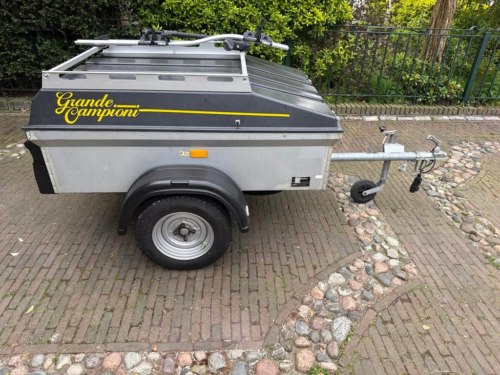 Te huur: Saris Speedy Grande Campioni bagagewagen, Auto diversen, Aanhangers en Bagagewagens, Ophalen of Verzenden, Gebruikt