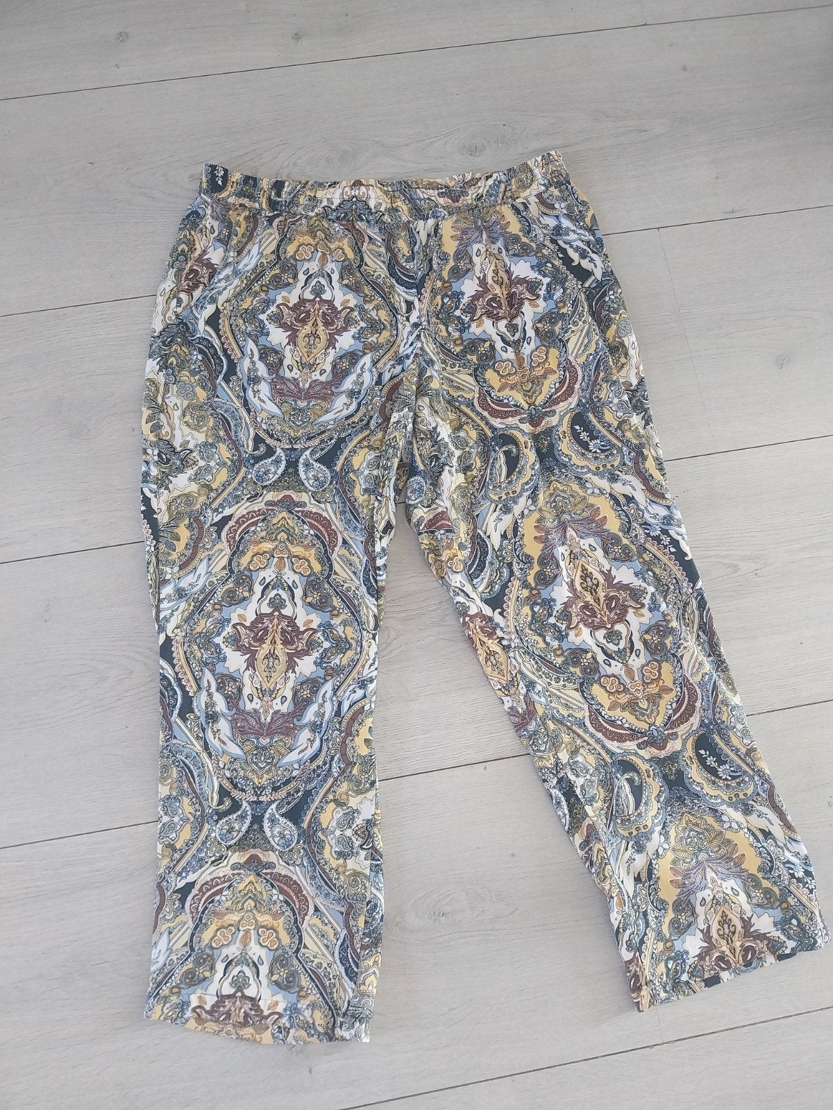 Comfortabele Paisley Print Broek - Maat M/L, Meerkleurig, Maat 42/44 (L), Ophalen of Verzenden, Zo goed als nieuw