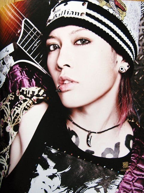 miyavi (japans) muziek cd's te koop., Ophalen, Zo goed als nieuw