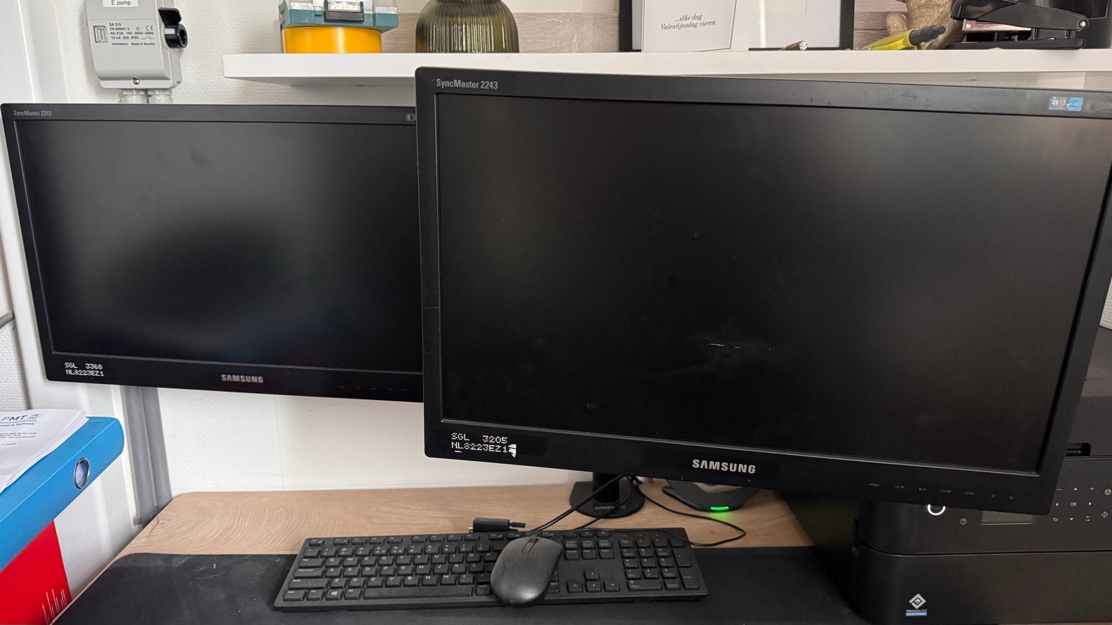Acer Aspire XC600 met 2 Samsung monitoren op stang, Computers en Software, Ophalen, Gebruikt, Met monitor, Onbekend