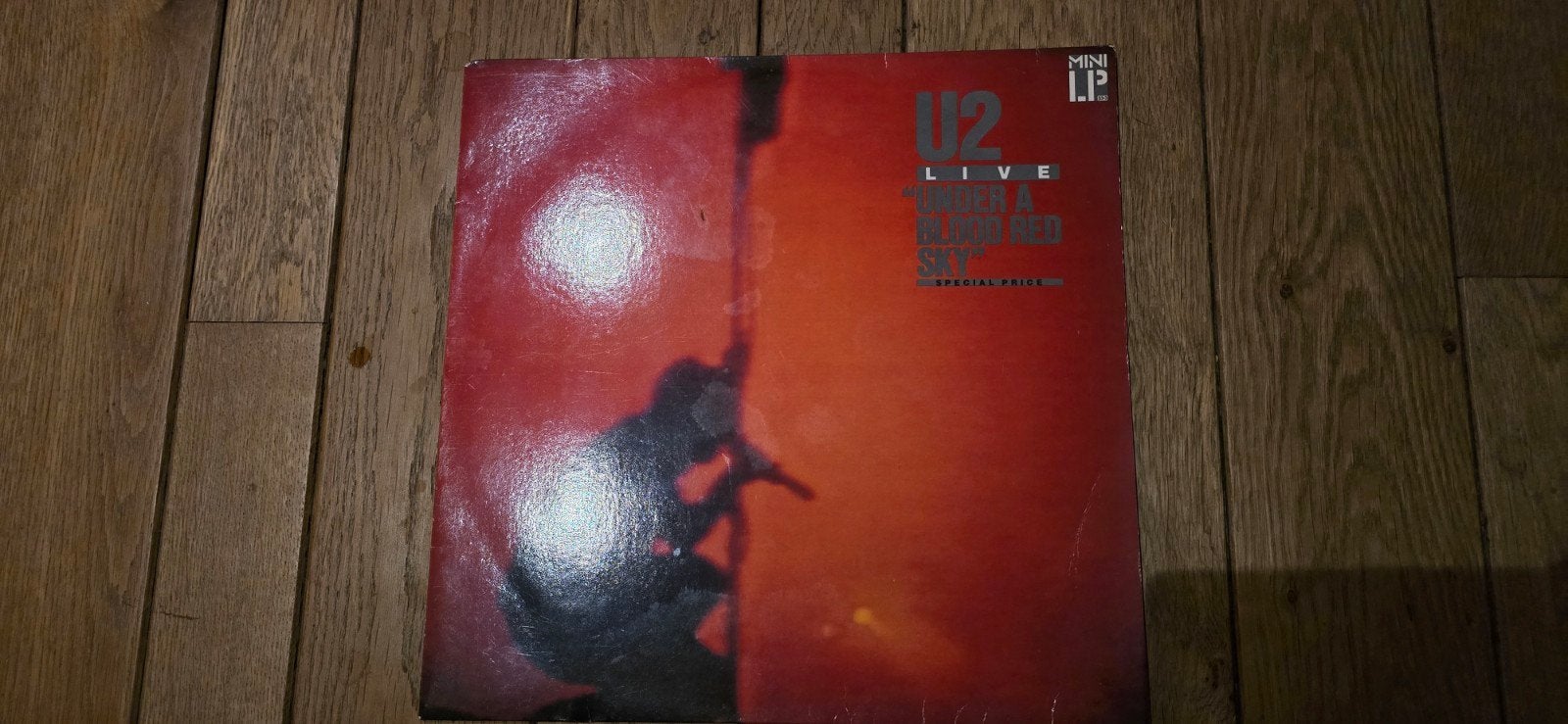 U2 - Under A Blood Red Sky (Live) Mini LP, LP, Rock, Gebruikt, Ophalen of Verzenden