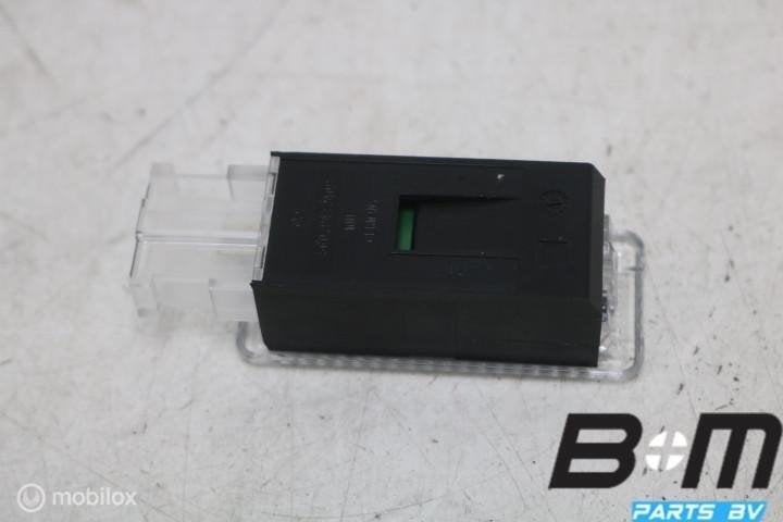 Voetenruimteverlichting VW T-Cross 5G0947409, Gebruikt