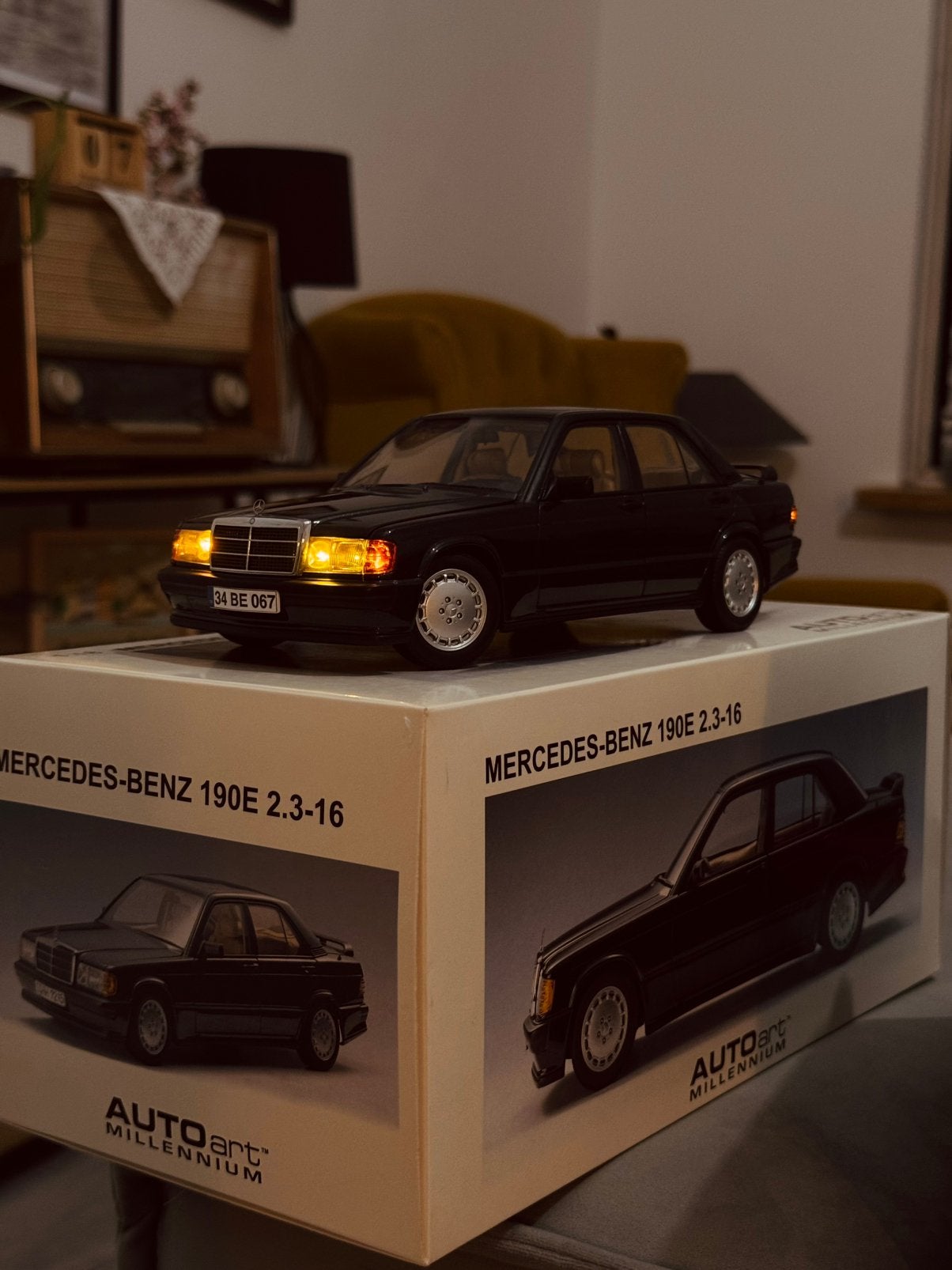Mercedes Benz 190E Cosworth AutoArt 1:18, Ophalen of Verzenden, Zo goed als nieuw, Auto, Autoart