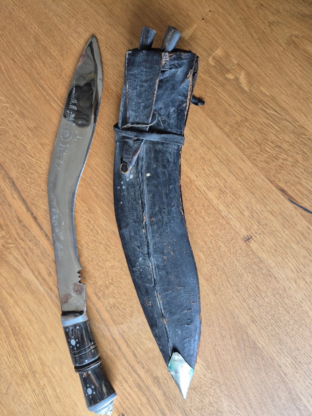 Vintage Kukri Mes met Leren Schede - Handgemaakt, Ophalen