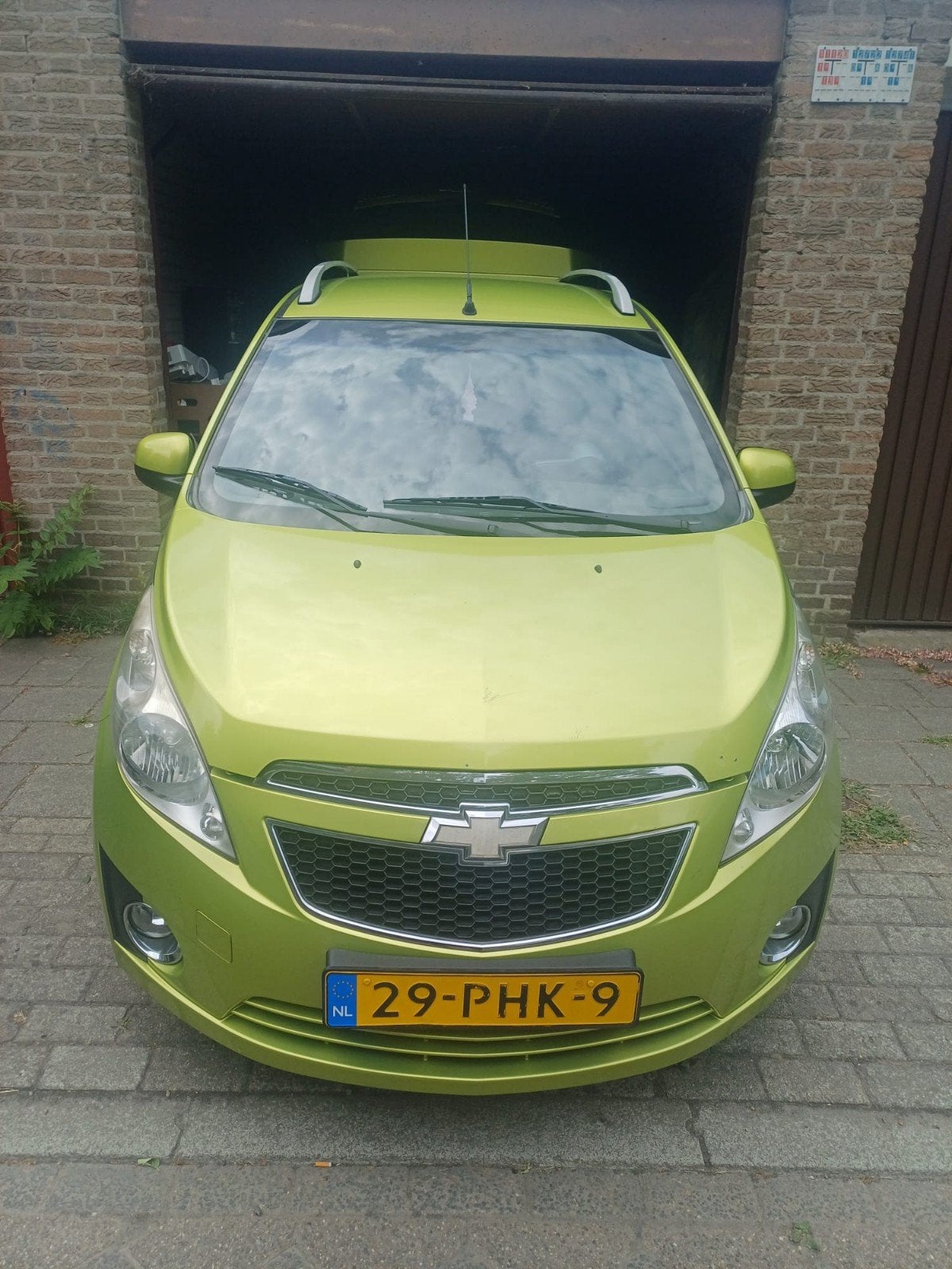 Chevrolet Spark 1.0 Bifuel 2011 Groen, 15 km/l, 37 €/maand, 4 cilinders, Origineel Nederlands
