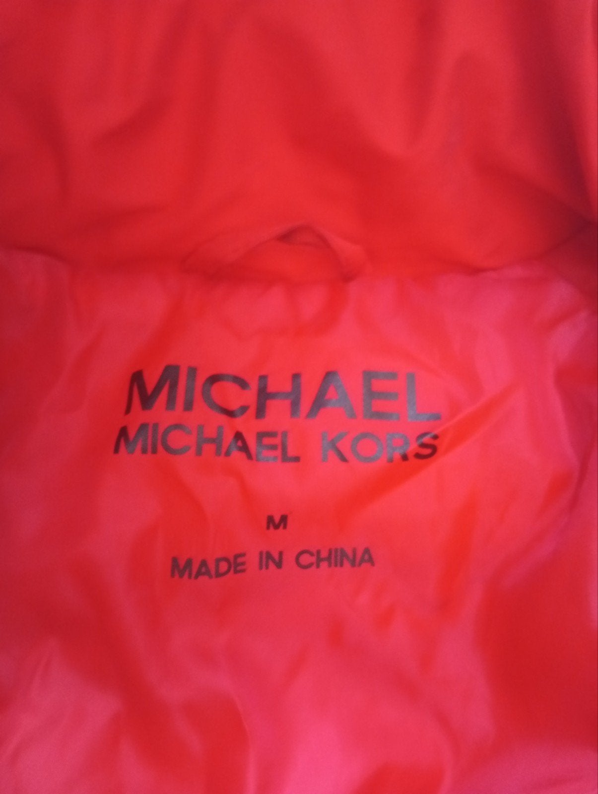 Michael Kors rode winterjas met riem - Maat M, Kleding | Dames, Jassen | Winter, Maat 38/40 (M), Michael Kors, Ophalen of Verzenden