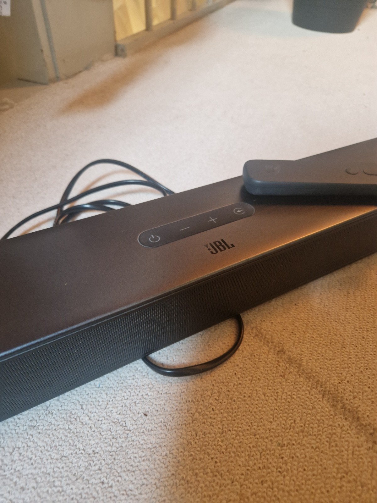 JBL Soundbar met Afstandsbediening, Ophalen of Verzenden, Bluetooth, Zo goed als nieuw