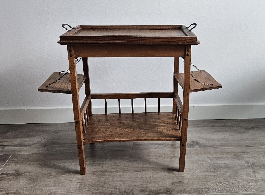 Arts & Crafts eiken theetafeltje, Ophalen