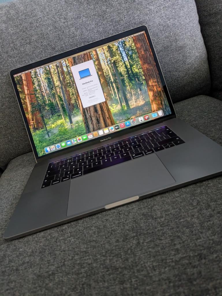 Apple MacBook Pro a1990 15" – i7  32GB RAM