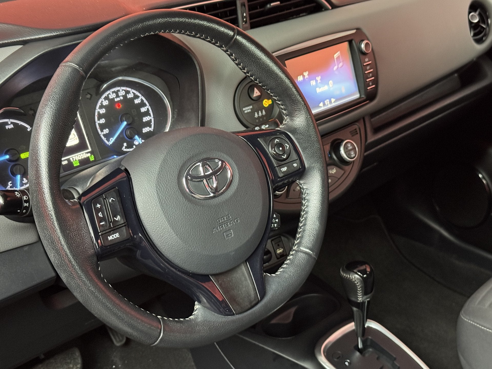 Toyota Yaris 1.5 Hybrid Aspiration | Climate Control | Achte, Auto's, Gebruikt, 4 cilinders, 49 €/maand, Origineel Nederlands